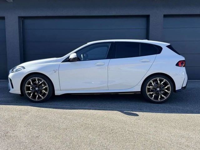 BMW 116 116i M-Sport Sedan