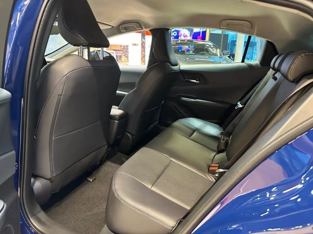 Toyota Prius 2.0 Advanced ACC+LED+Navi+SHZ+2xKlima+360