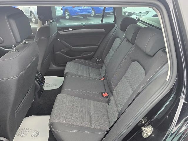 Volkswagen Passat Business DSG Variant