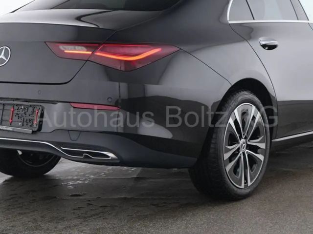 Mercedes-Benz CLA 180 Coupé