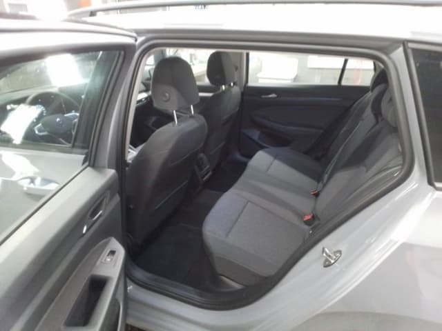 Volkswagen Golf 1.5 eTSI DSG Life Variant