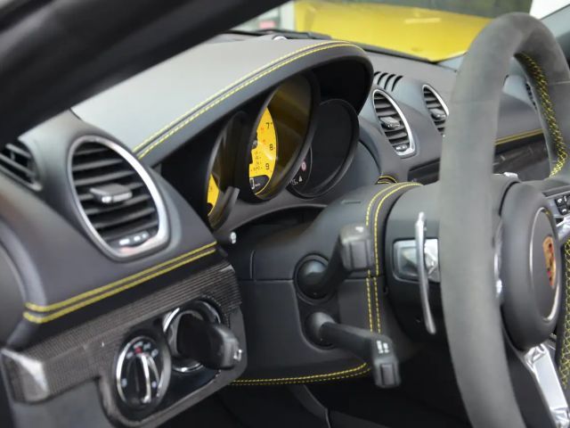 Porsche Boxster 4 718