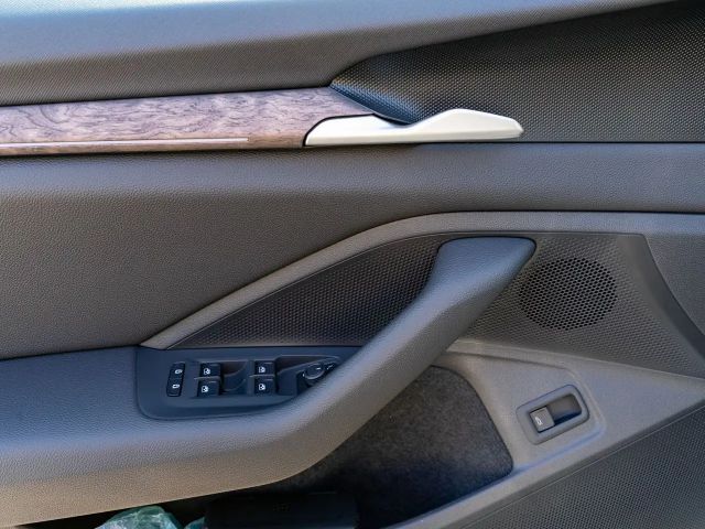 Skoda Superb 2.0 TDI Combi