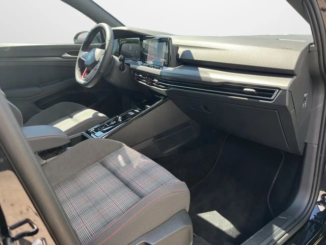 Volkswagen Golf 2.0 TSI DSG GTI