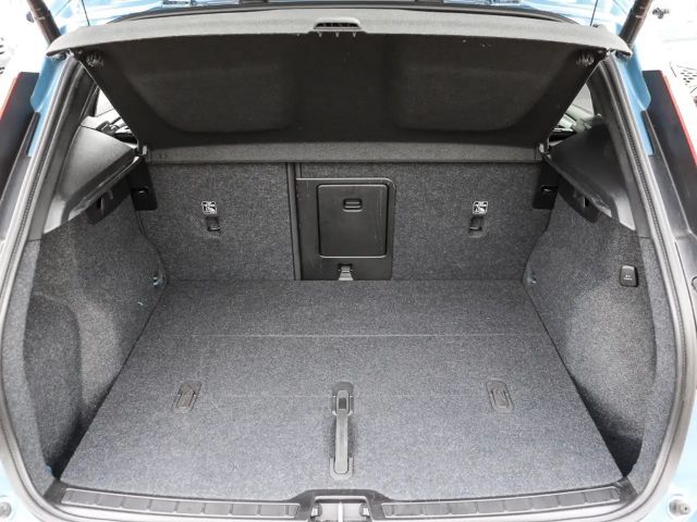 Volvo XC40 Dark Plus