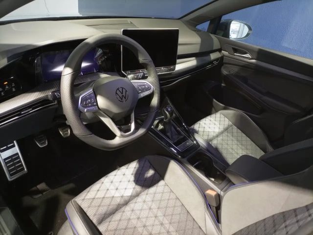 Volkswagen Golf Sport