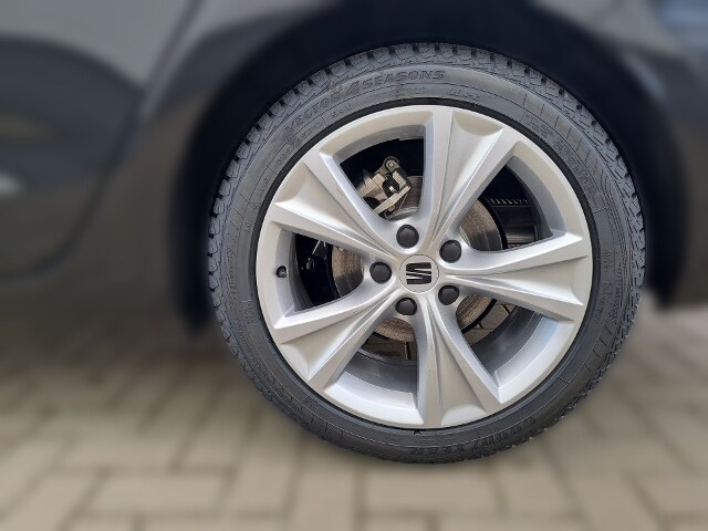 Seat Leon 1.5 eTSI DSG FR-lijn Sportstourer