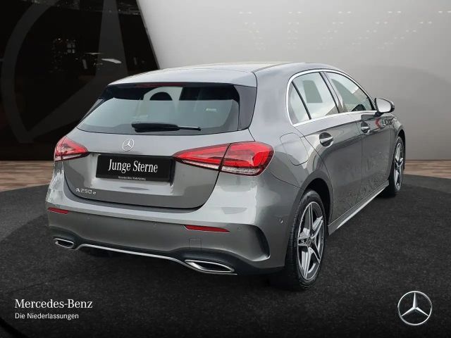 Mercedes-Benz A 250 A 250 e AMG Line