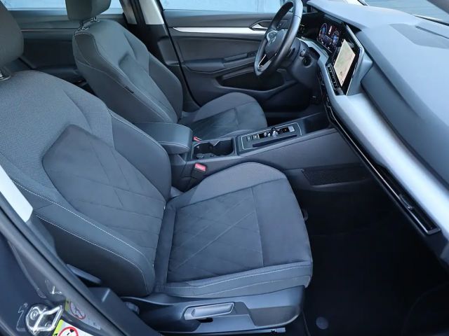 Volkswagen Golf DSG Life Variant