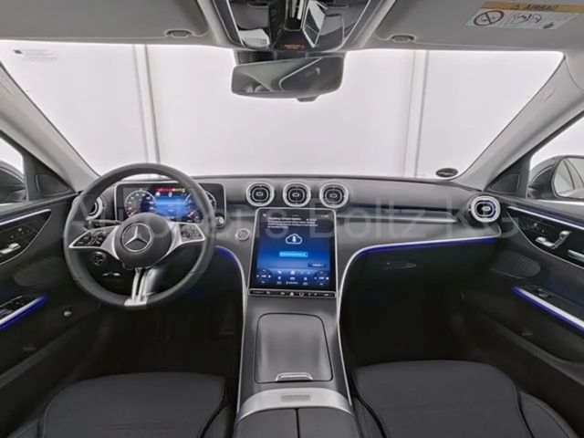 Mercedes-Benz C 200 Sedan