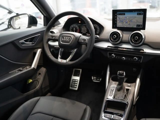 Audi Q2 35 TFSI S-Line