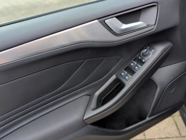 Ford Focus EcoBoost Titanium