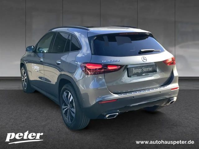 Mercedes-Benz GLA 220 4MATIC Progressive