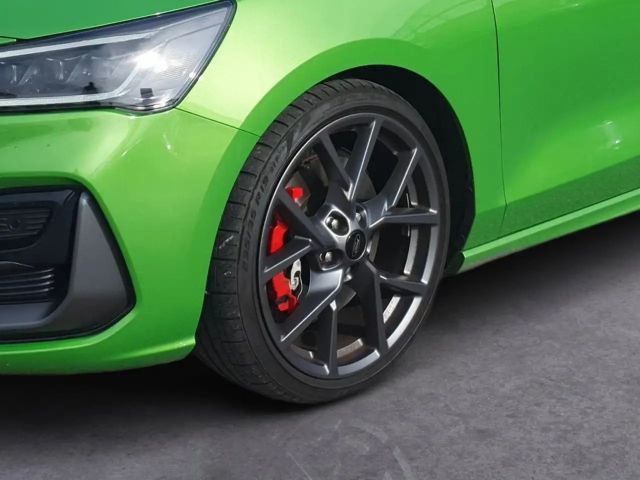 Ford Focus EcoBoost ST Line