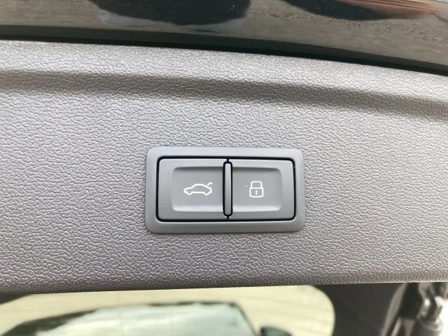 Audi A3 30 TFSI Sedan