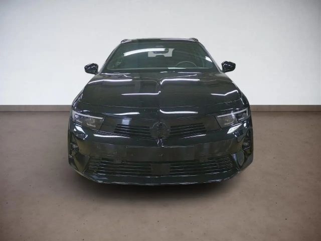 Opel Astra Sports Tourer Ultimate