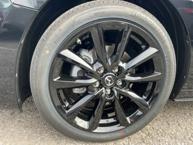 Mazda 3 G140 6MT 2WD NAGISA LED Navi Head-Up