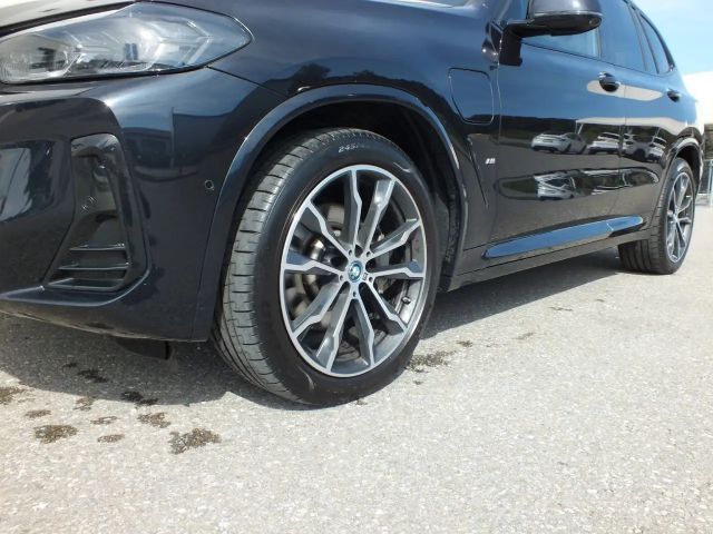 BMW X3 xDrive30e