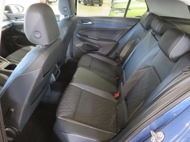 Volkswagen Golf 1.5 eTSI DSG Golf VIII