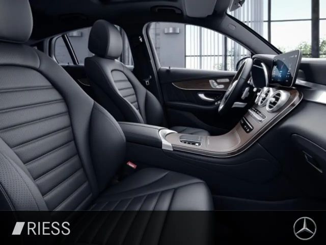 Mercedes-Benz GLC 300 4MATIC AMG Line Coupé