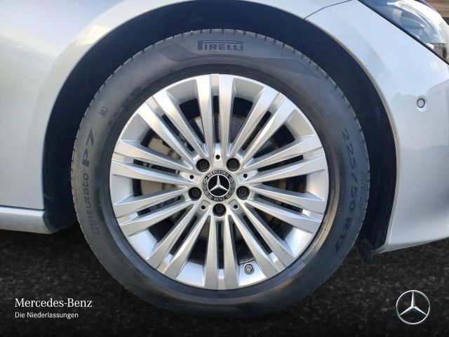 Mercedes-Benz C 220 AVANTGARDE C 220 d Estate