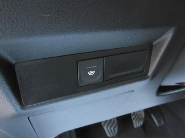 Renault Captur Intens TCe 140