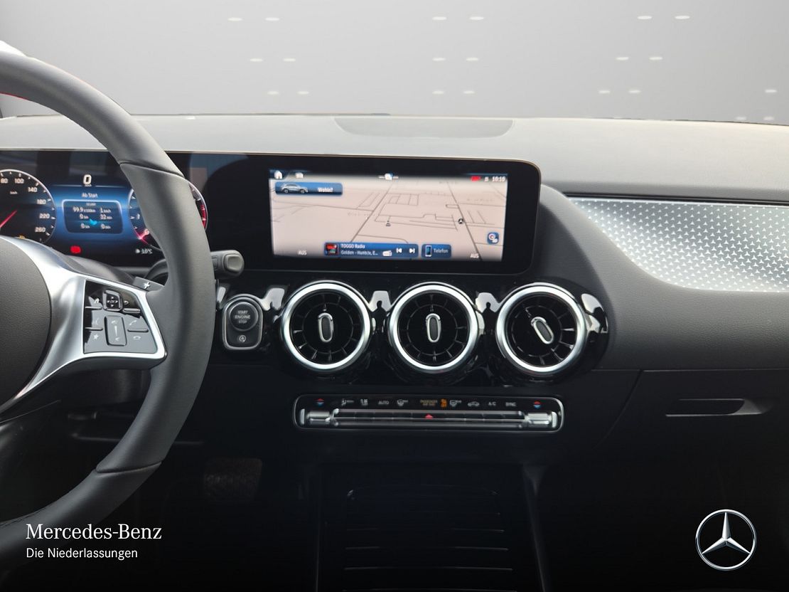 Mercedes-Benz GLA 180 Progressive