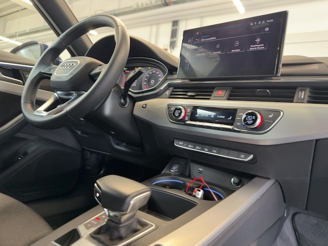 Audi A4 35 TFSI Avant S-Tronic