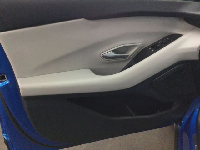 Ford Explorer Extended range RWD