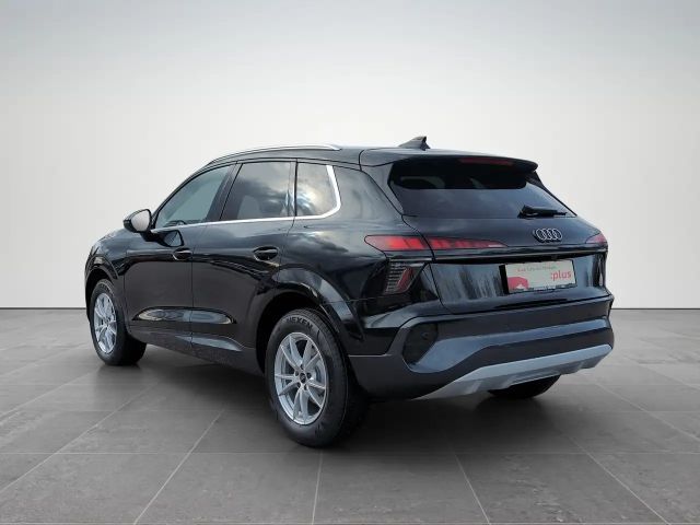 Audi Q3 TDI 110 kW  intense