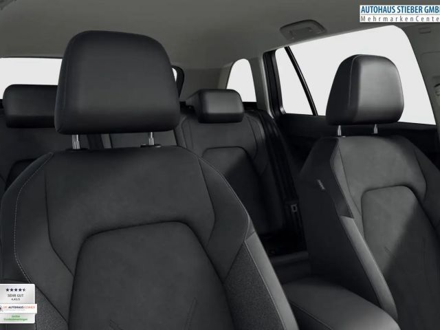 Volkswagen Golf 2.0 TDI DSG Style Variant