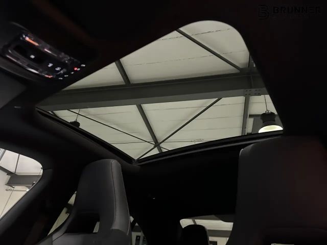 Mercedes-Benz CLA 200 AMG Line Coupé