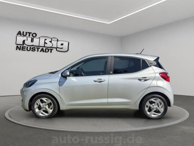 Hyundai i10 1.0