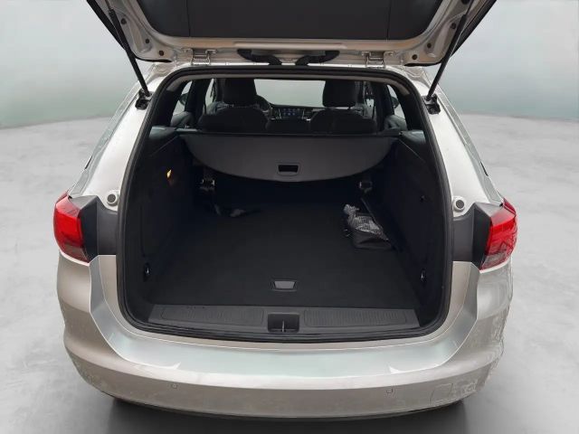 Opel Astra 1.2 Turbo Elegance Sports Tourer