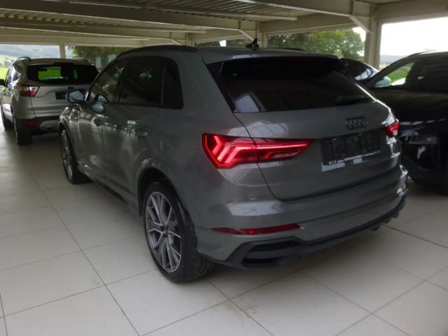 Audi Q3 35 TFSI S-Line