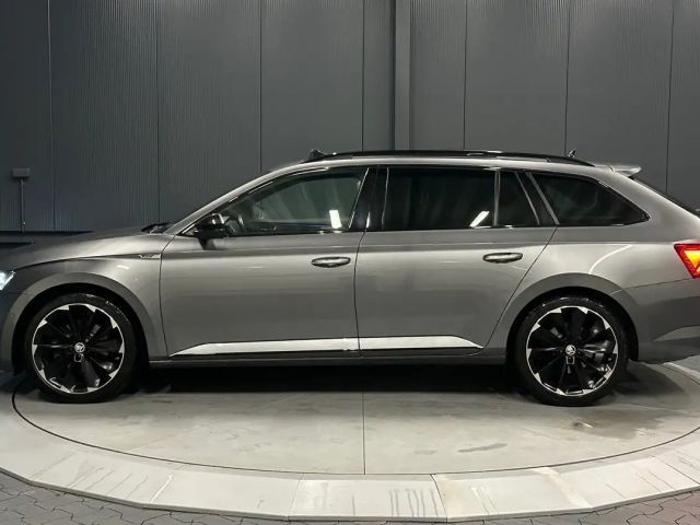 Skoda Superb 4x4 Combi Sportline