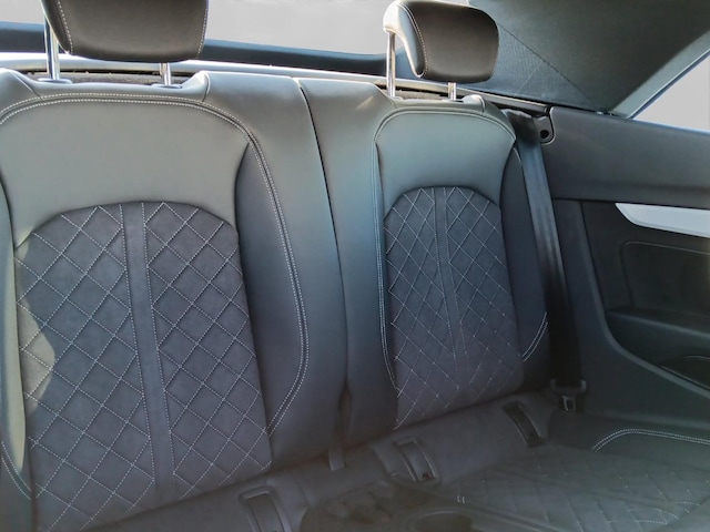 Audi A5 40 TDI Cabriolet S-Line S-Tronic