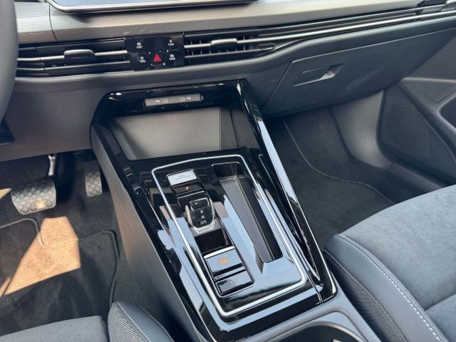 Volkswagen Golf Style eHybrid