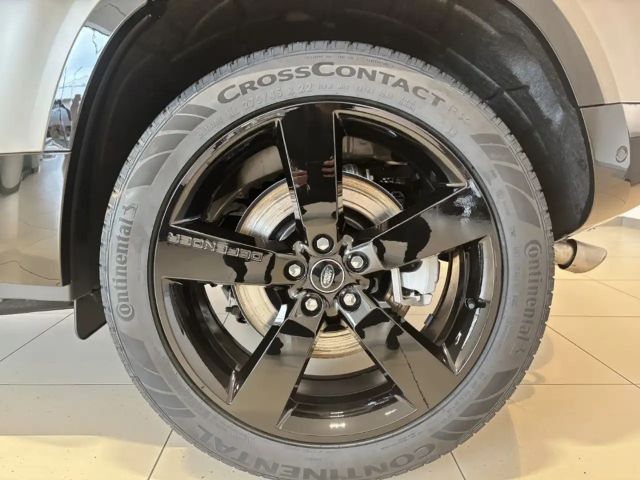 Land Rover Defender 110 Dynamic HSE