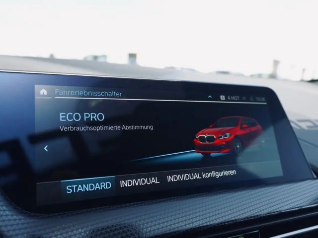 BMW 118 118i M-Sport Sedan