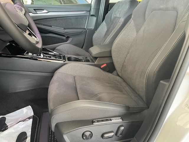 Volkswagen Golf DSG Style