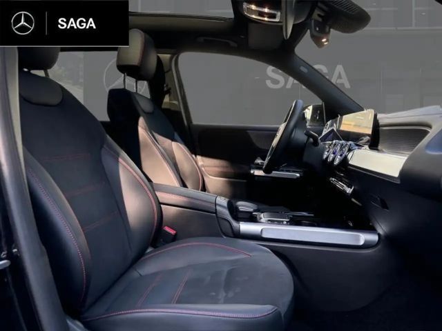 Mercedes-Benz EQB 300 4MATIC AMG Line