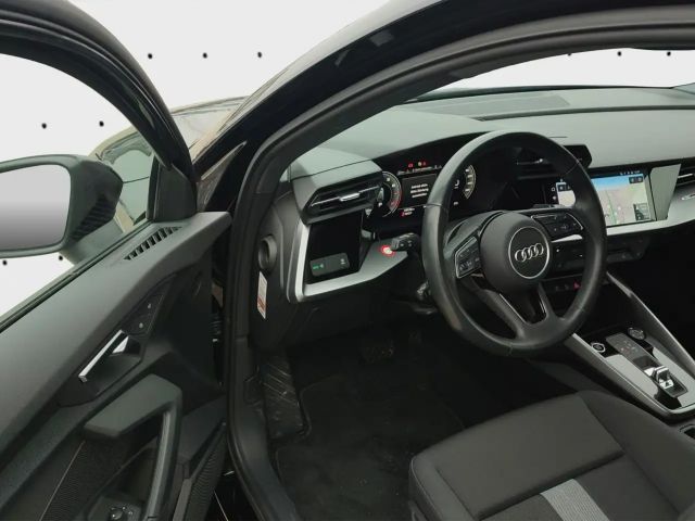 Audi A3 30 TFSI Sedan