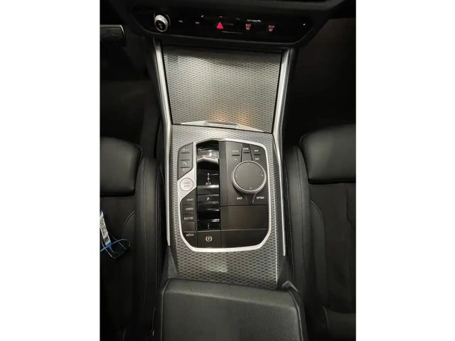 BMW 330 330e M-Sport Touring xDrive