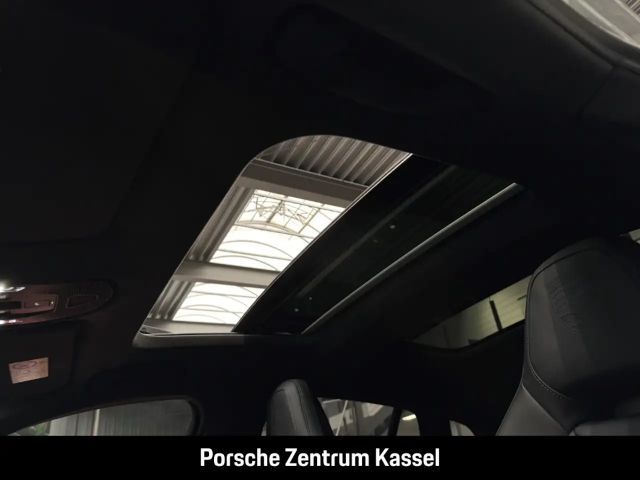 Porsche Panamera 4 E-Hybrid