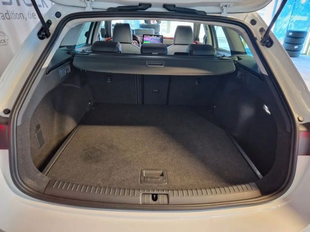 Seat Leon 1.5 eTSI DSG FR-lijn Sportstourer