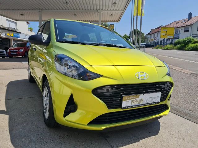 Hyundai i10 Wave, AT, Navigation*Rückfahrkamera*