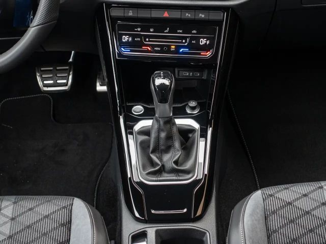 Volkswagen T-Roc 1.5 TSI DSG R-Line