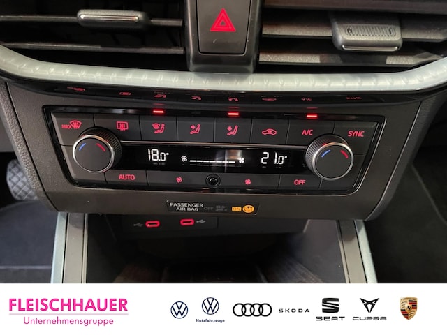 Seat Arona 1,0 TSI Xperience ACC LED Keyless Temp CarPlay Navi Tel.-Vorb. AHK DAB
