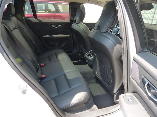 Volvo V60 Dark Ultimate